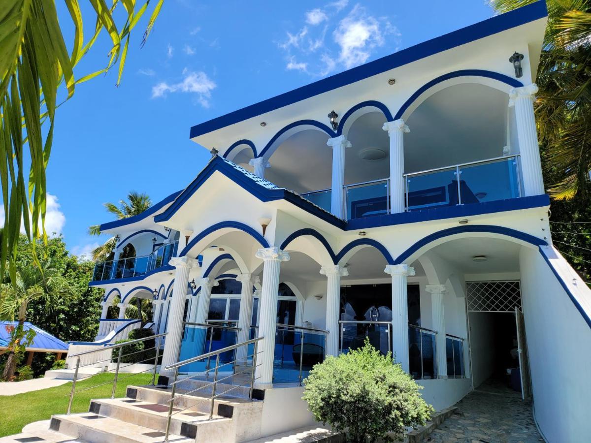 Los Naranjos Casaenjoysamana酒店 外观 照片